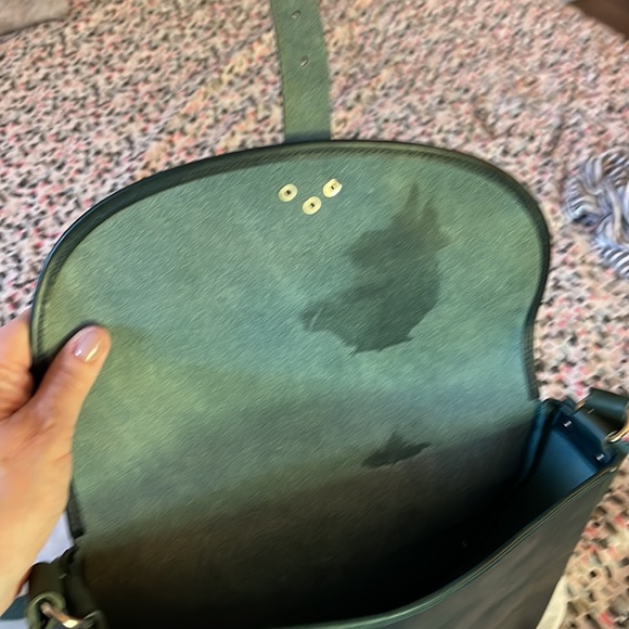 Leather crossbody saddle bag - Picture 3 of 5